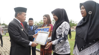 Gubernur Jambi Pimpin Upacara Ganda di Bungo, Perkuat Otonomi Daerah dan Mutu Pendidikan